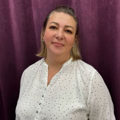 Уварова Елена